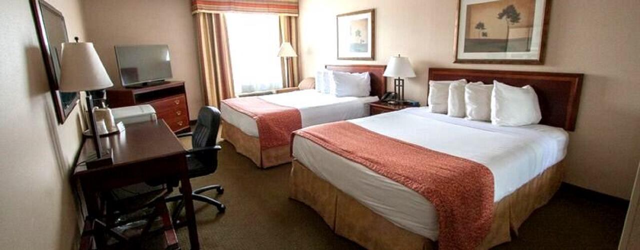 Red Pine Inn & Conference Centre Alliston Екстериор снимка