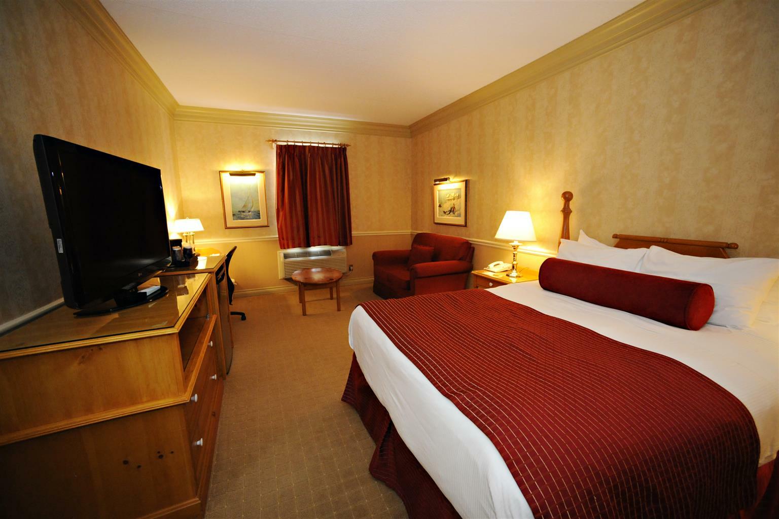 Red Pine Inn & Conference Centre Alliston Екстериор снимка